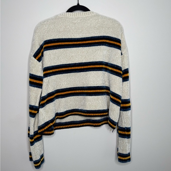 Volcom Women's Bubble Tea Sweater in a boxy fit and chenille knit fabric. - Picture 6 of 7